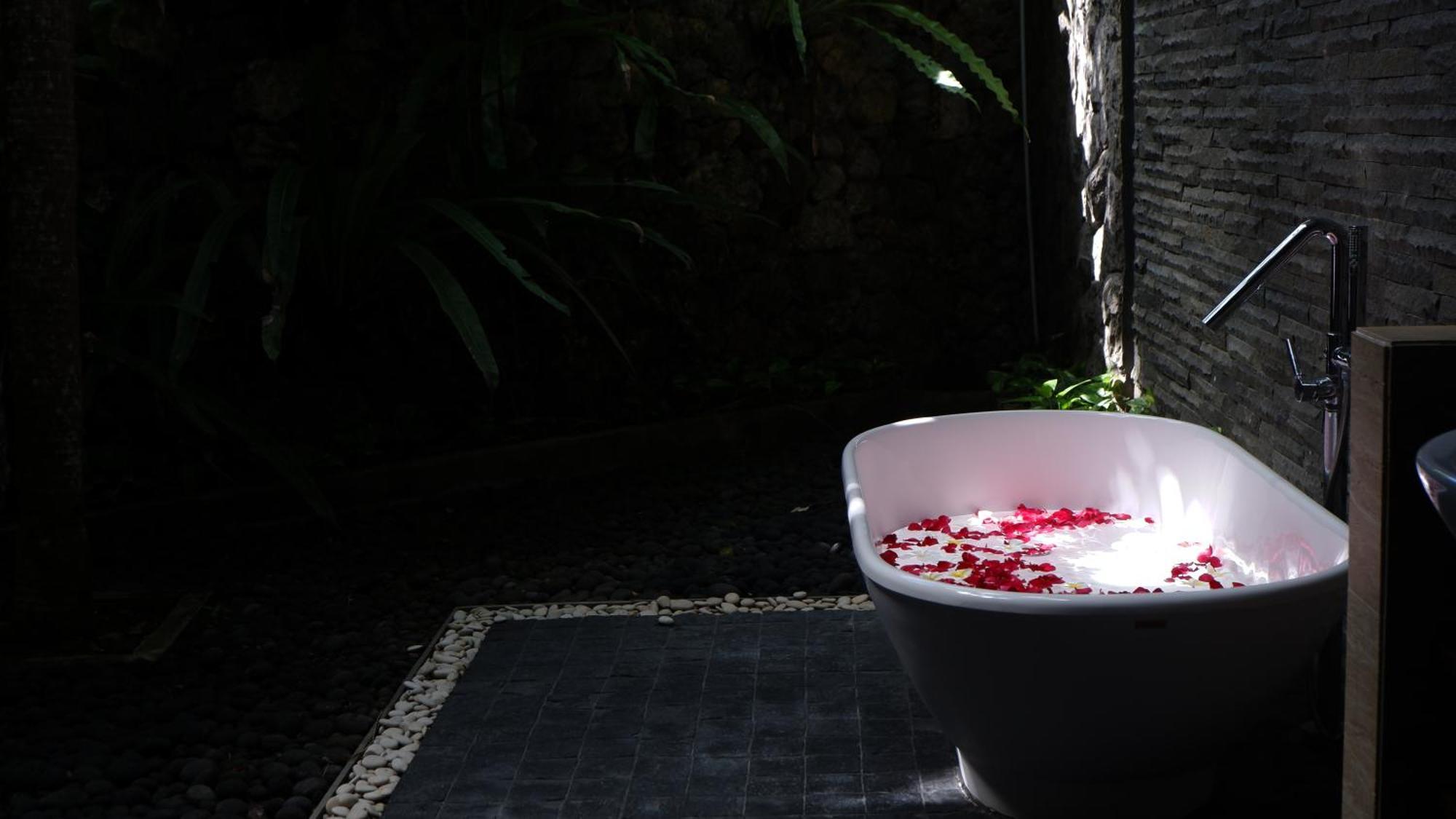 Del Cielo Villa Jimbaran Ngoại thất bức ảnh